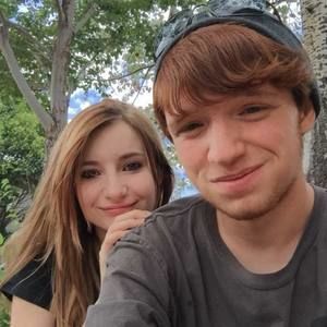 Meet your Posher, Justine